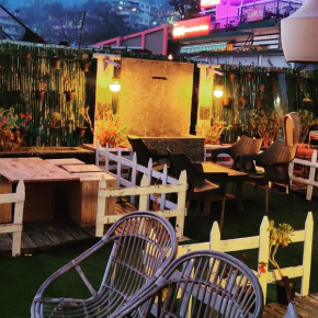 Hotel Madhuban